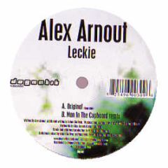 Alex Arnout - Leckie - Dogmatik