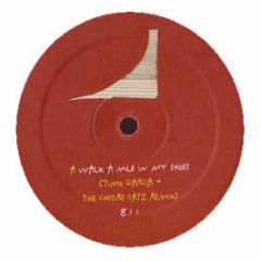 Coldcut Featuring Robert Owens - Walk A Mile In My Shoes (Remixes) - Ninja Tune