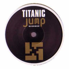 Gee & Dee - Oops! - Titanic Jump