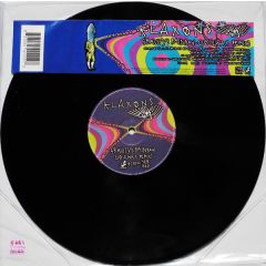Klaxons - Klaxons - Gravity's Rainbow (Soulwax Remix) - Dim Mak Records, Rinse