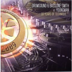 Drumsound & Simon "Bassline" Smith Ft. Youngman MC - Drumsound & Simon "Bassline" Smith Ft. Youngman MC - 10 Years Of Technique Part 6 - Technique Recordings