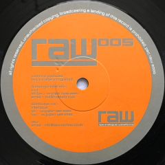 Guy Mcaffer & M Guilford - Guy Mcaffer & M Guilford - RAW 005 - Ripe Analogue Waveforms (RAW)
