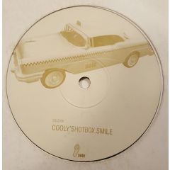Cooly's Hot Box - Cooly's Hot Box - Smile (Remix) - Sole Music